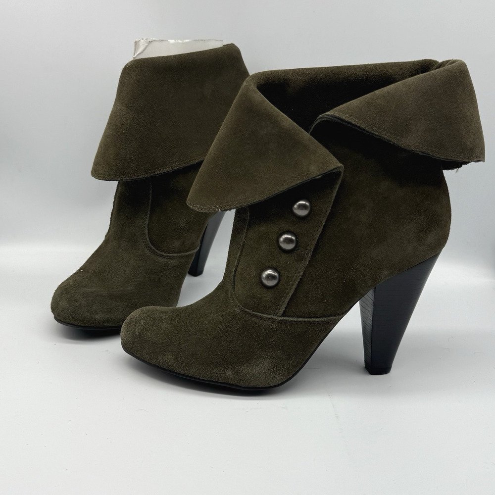 NWOB Mia DARK GREEN Suede Leather Boots DUKE Size 8 Womens Booties Witchy Goth - Picture 1 of 11